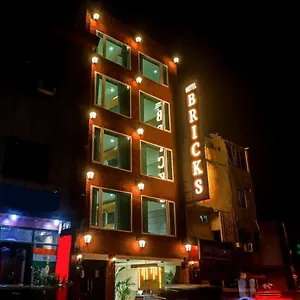 Bricks, Karol Bagh, New Отель Дели