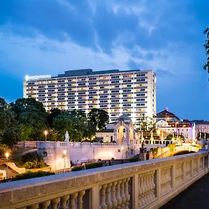 Intercontinental By Ihg Отель