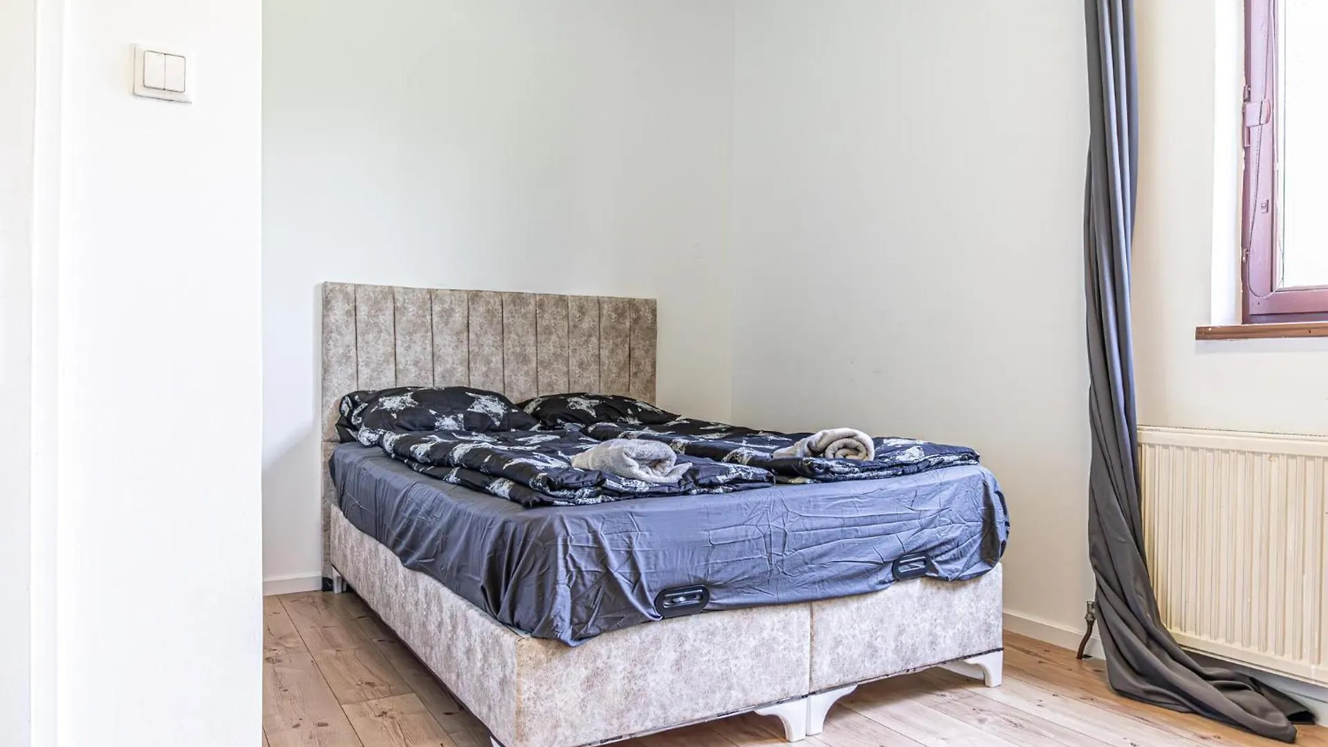 Comfy Rooms In Shared Villa With Terrace And Garden Vídeň Hostel