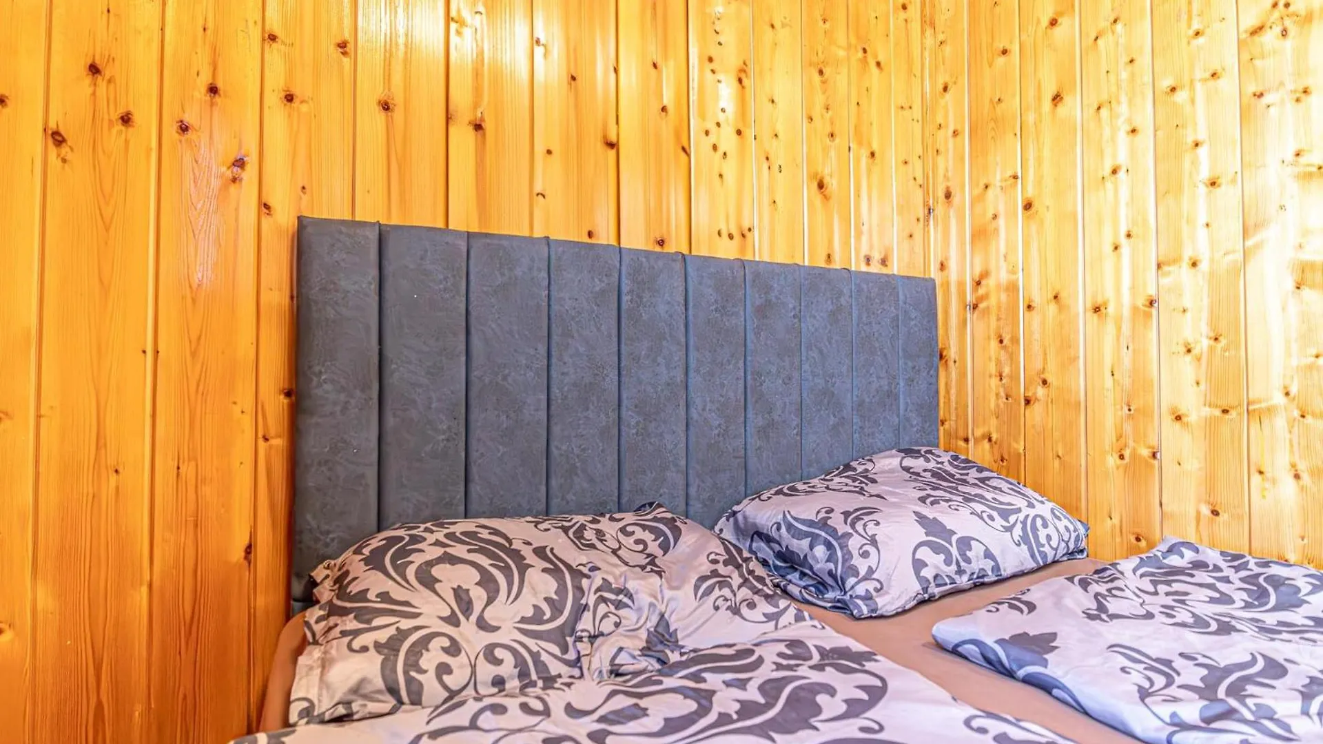 Comfy Rooms In Shared Villa With Terrace And Garden Vídeň