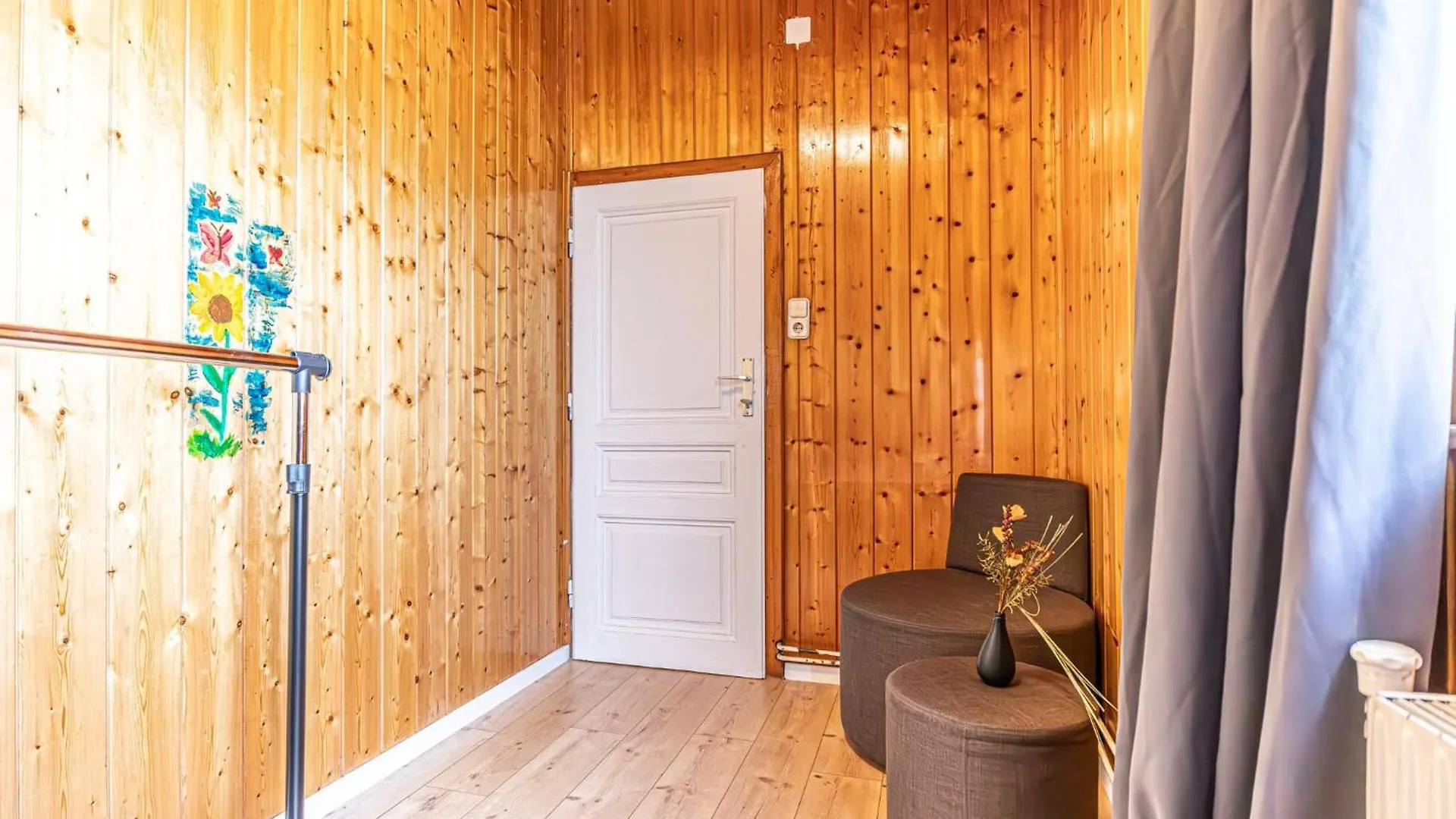 Hostel Comfy Rooms In Shared Villa With Terrace And Garden Vídeň