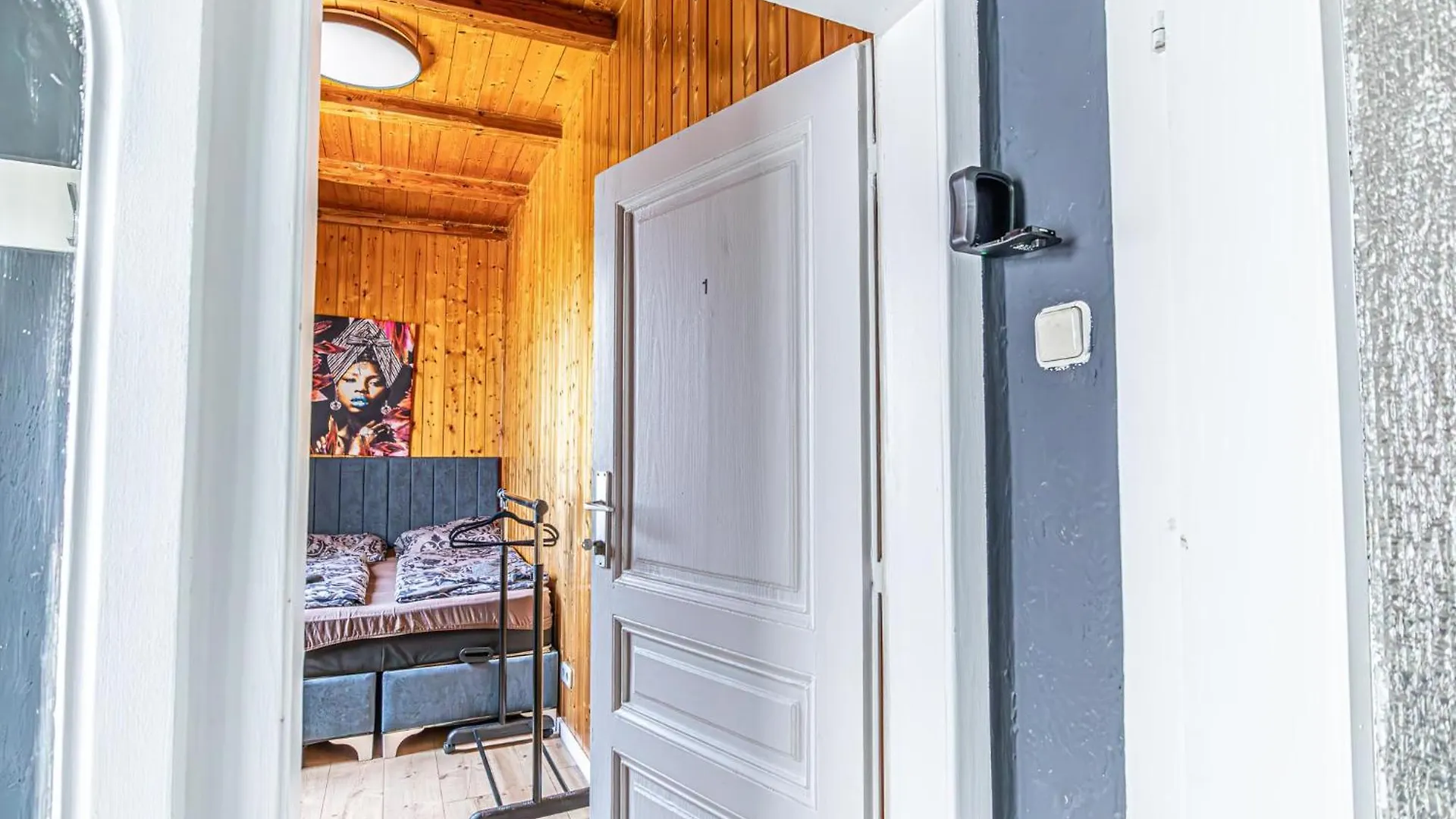 Comfy Rooms In Shared Villa With Terrace And Garden Vídeň Hostel