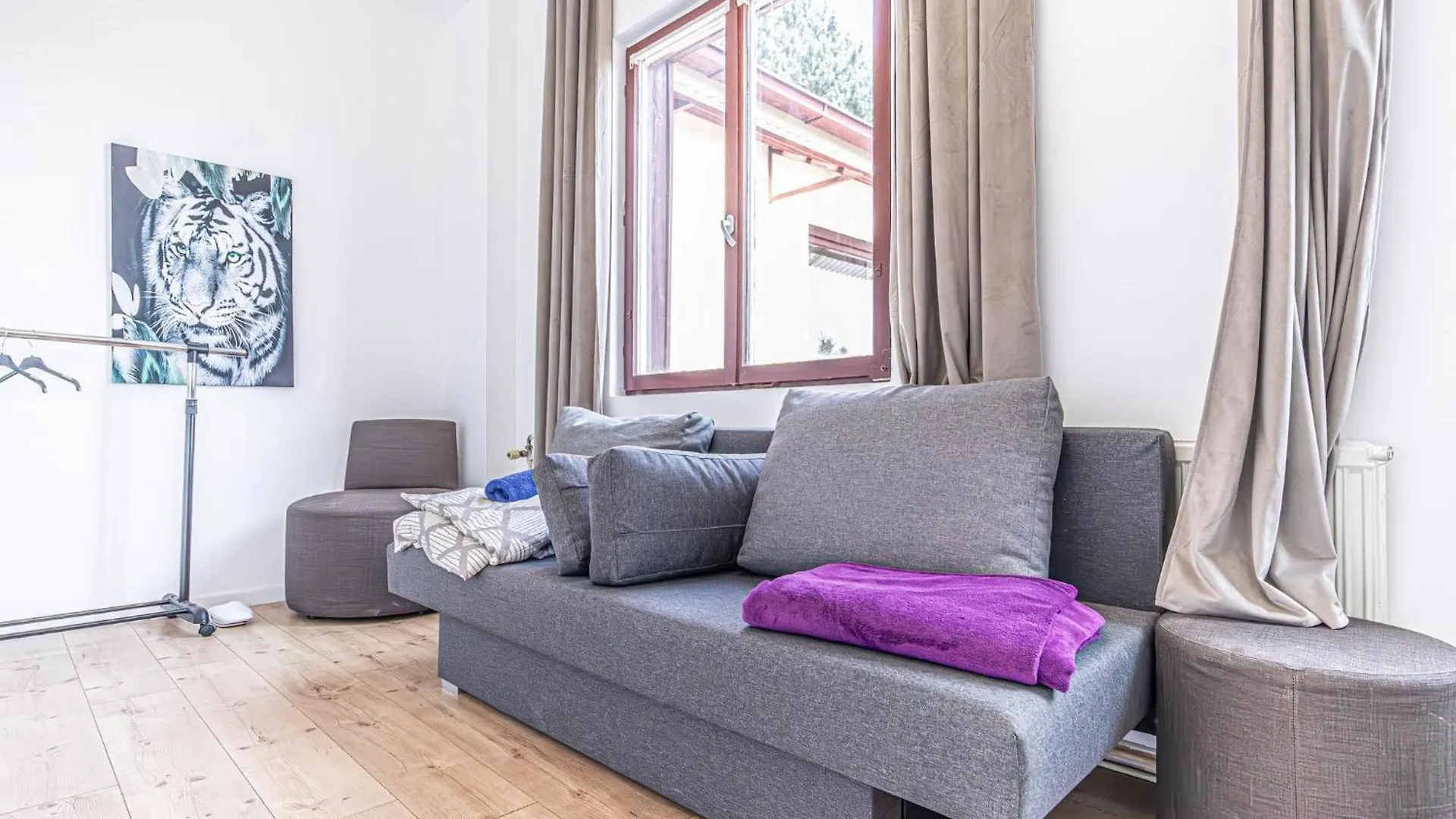Comfy Rooms In Shared Villa With Terrace And Garden Vídeň Hostel
