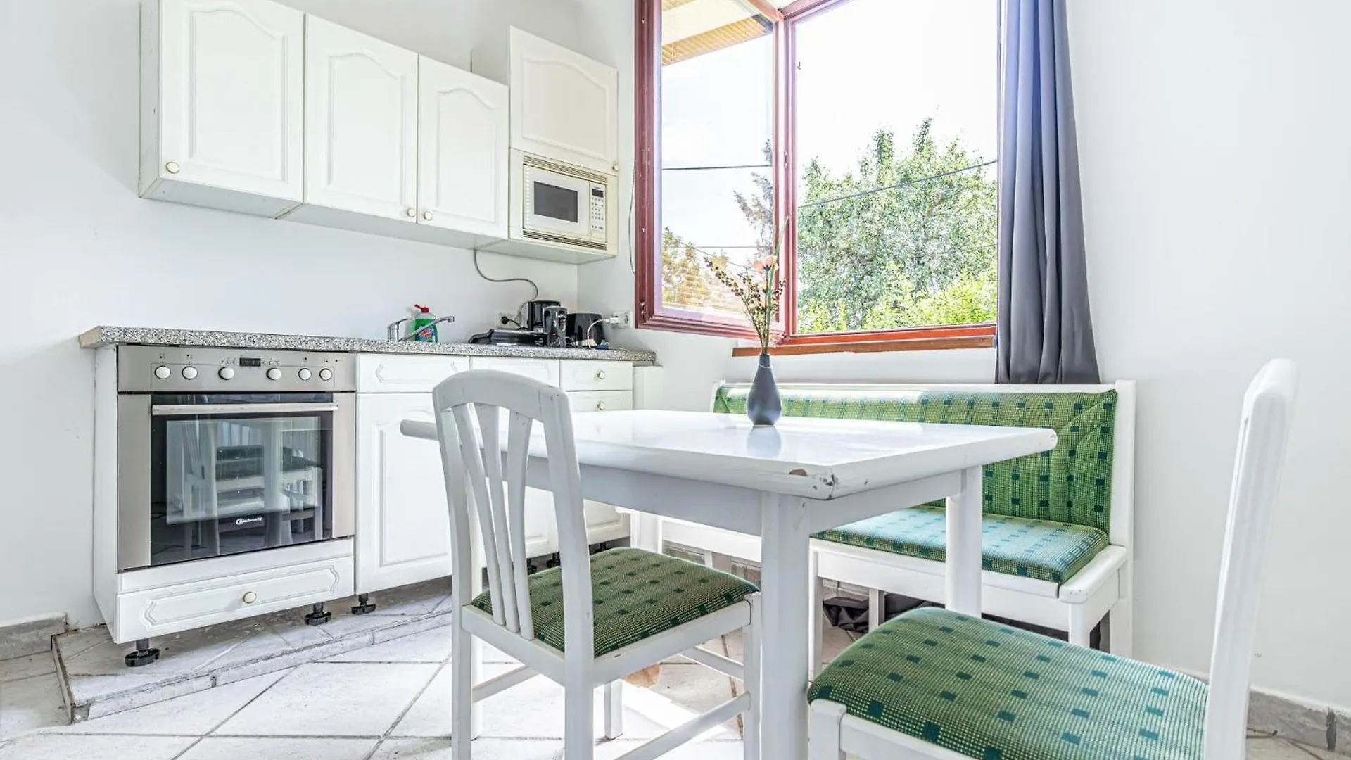 Comfy Rooms In Shared Villa With Terrace And Garden Vienna